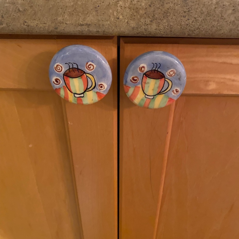 Bella Casa Drawer/Cabinet Pulls by Ganz. - Picture 4 of 4